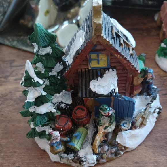 Windham heights Cobble Cornerstone woodworks ceramic cabin - Picture 1 of 3